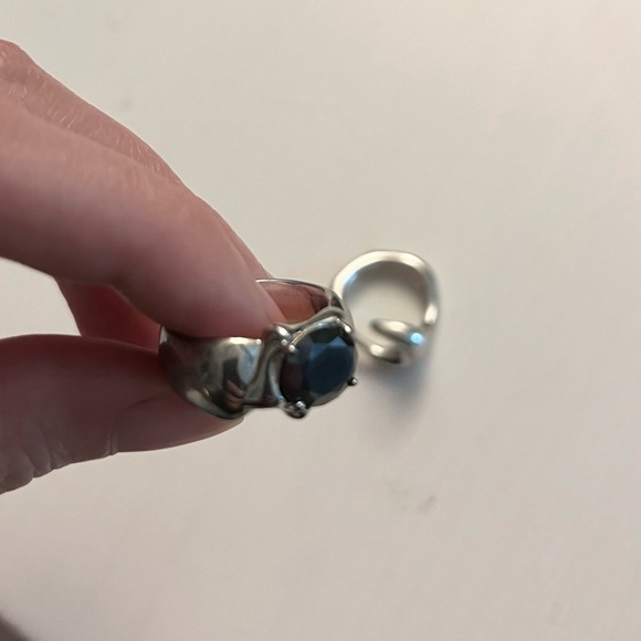 Stylish Rings - Spider Sequence - Picture 2 of 6